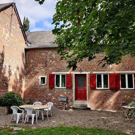 Uw Eigen Boerderij Bij Le Moulin De La Place Hargicourt 外观 照片